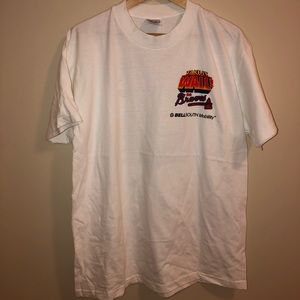 Vintage Atlanta braves t-shirt